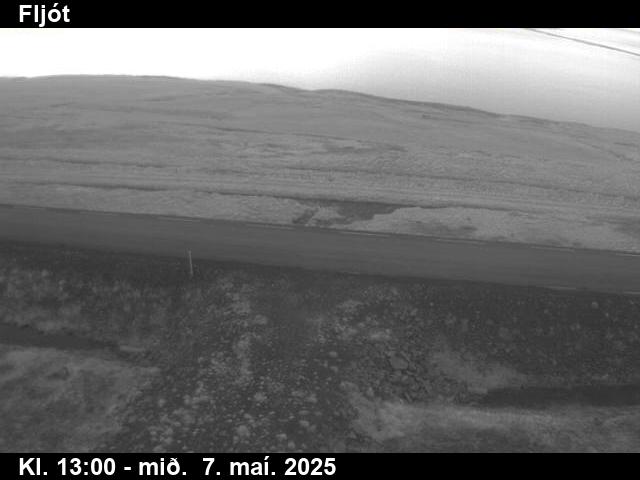 Click for full screen live camera. Fljót niður á veg
