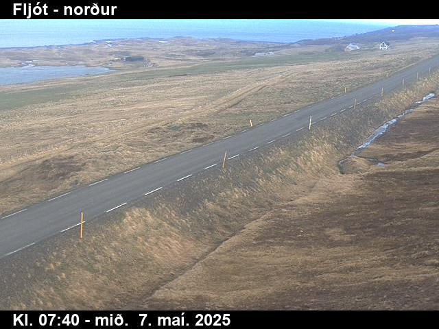 Click for full screen live camera. Fljót til norðurs