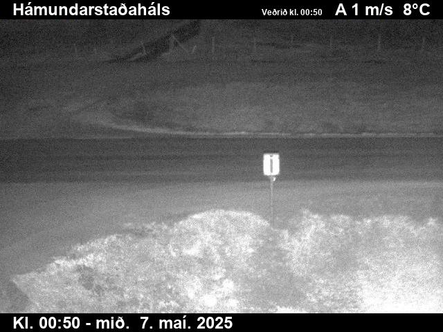 Click for full screen live camera. Hámundarstaðaháls séð niður á veg