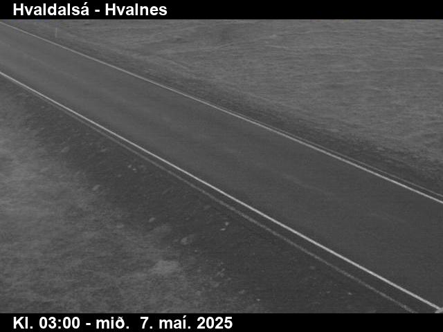 Click for full screen live camera. Hvaldalsá í átt að Hvalnesi