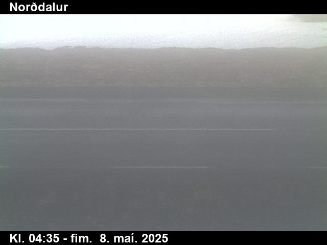 Click for full screen live camera. Norðdalur niður á veg