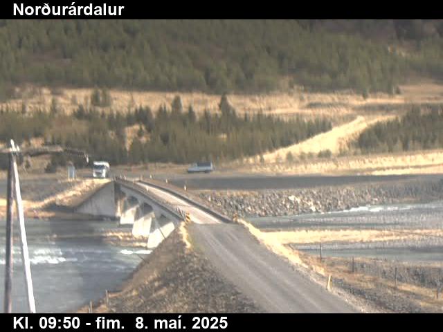 Click for full screen live camera. Norðurárdalur niður á veg