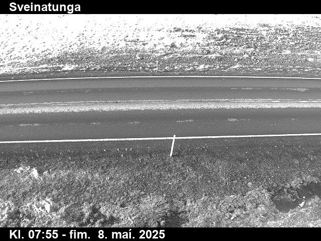 Click for full screen live camera. Sveinatunga niður á veg