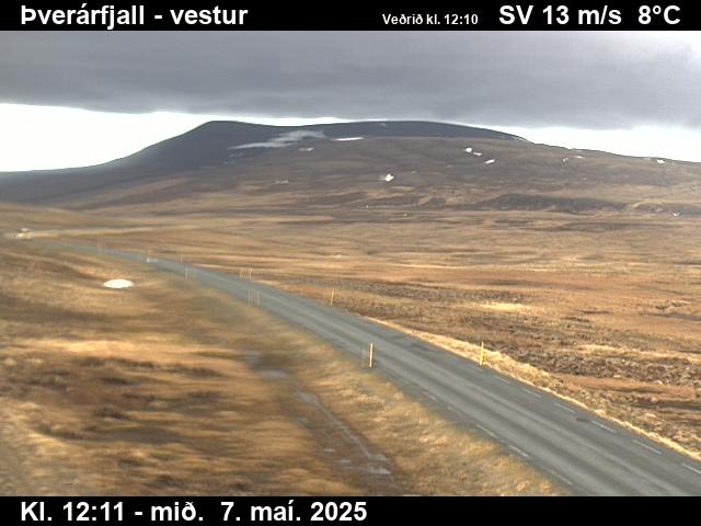 Click for full screen live camera. Þverárfjall séð til vesturs