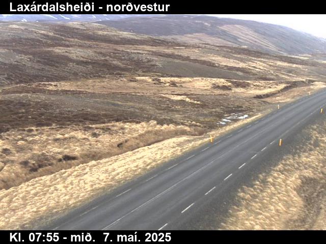 Click for full screen live camera. Þverárfjallsvegur á Laxárdalsheiði séð í norðvestur