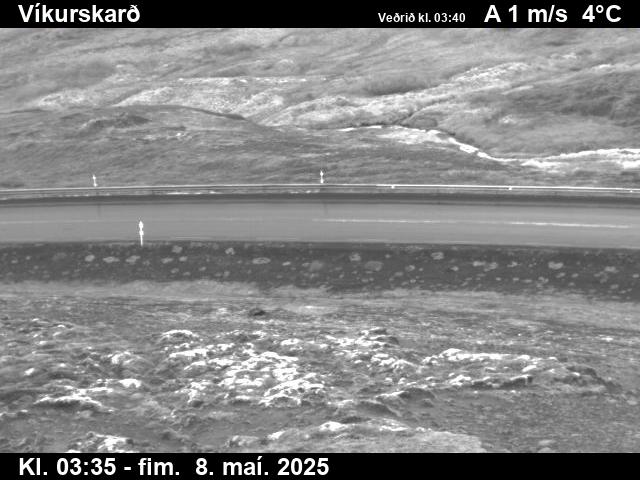 Click for full screen live camera. Víkurskarð séð niður á veg