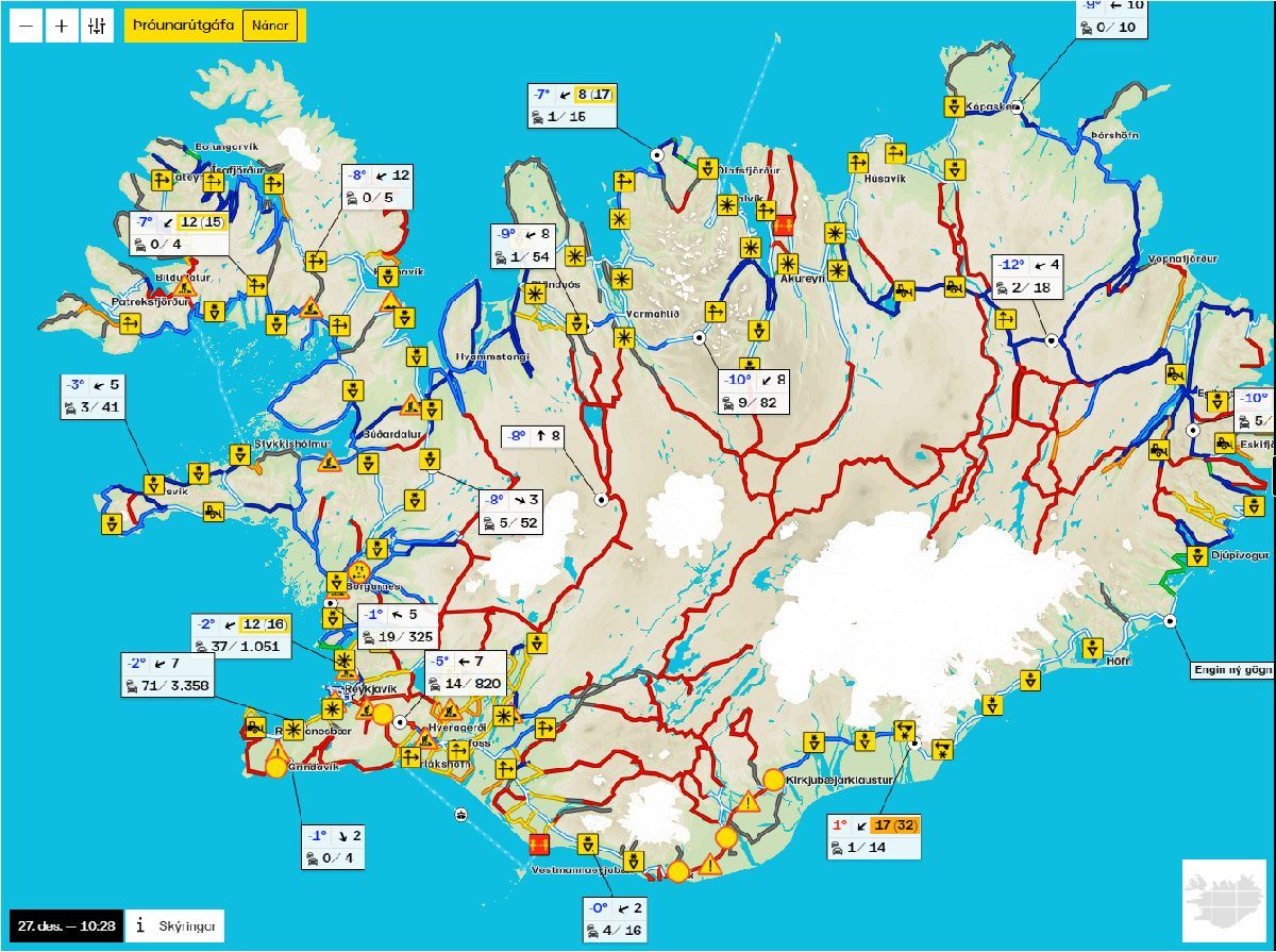Nýjustu upplýsingar um færðina er á umferdin.is