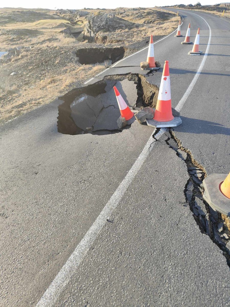 Nesvegur west of Grindavík - the road has come apart due to cracks.