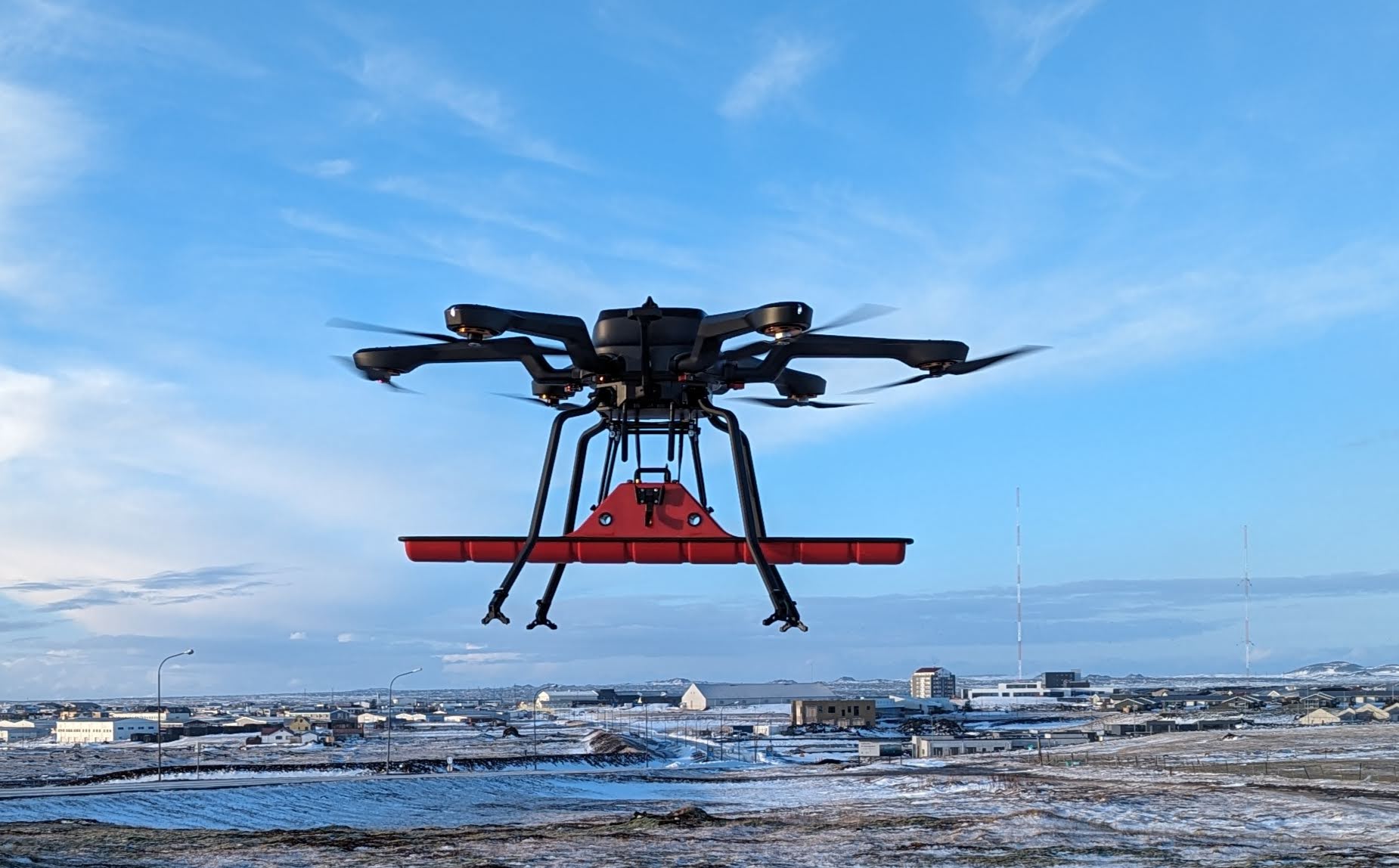 Dróni með jarðsjá var notaður þar sem ekki mátti ganga um.