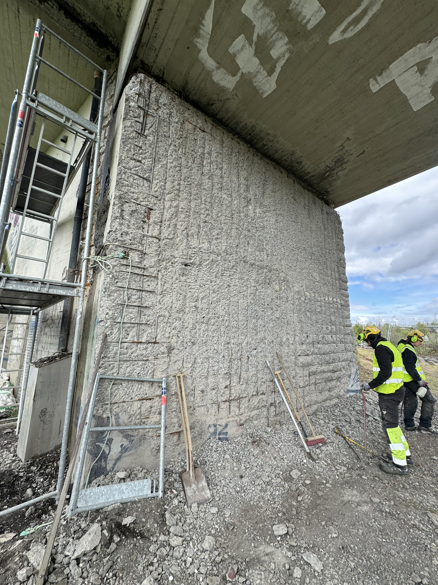 Steypan var illa farin vegna frostskemmda.