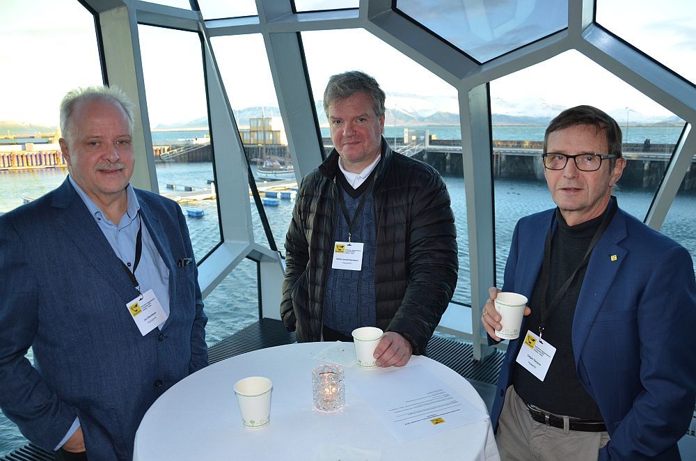 Gestir fengu tækifæri til þess að fá sér kaffi milli fyrirlestra.