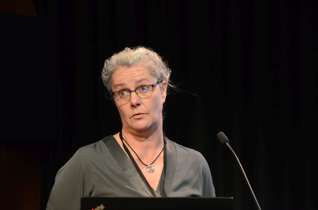 Esther Hlíðar Jensen frá Veðurstofunni flutti erindið Notkun fjarkönnunargagna til að ákvarða þröskulda fyrir skriðuhættu á Íslandi.
