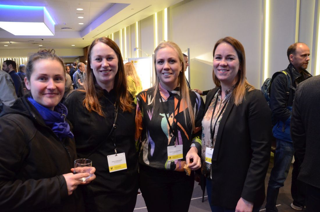 Gestir ráðstefnunnar fengu tækifæri til að endurnæra sig og spjalla í kaffihléum.
