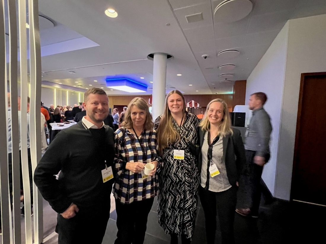 Gestir ráðstefnunnar fengu tækifæri til að endurnæra sig og spjalla í kaffihléum.
