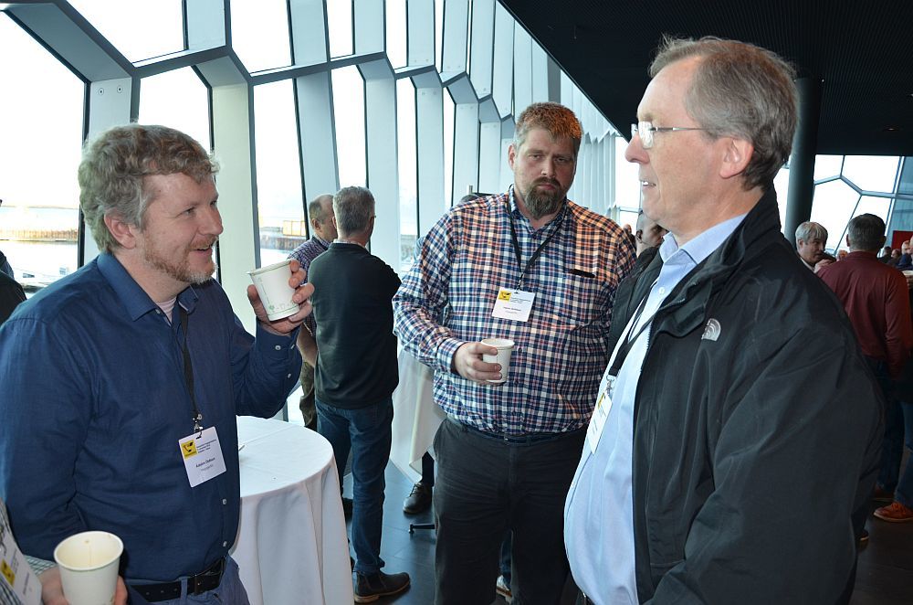Gestir fengu tækifæri til þess að fá sér kaffi milli fyrirlestra.