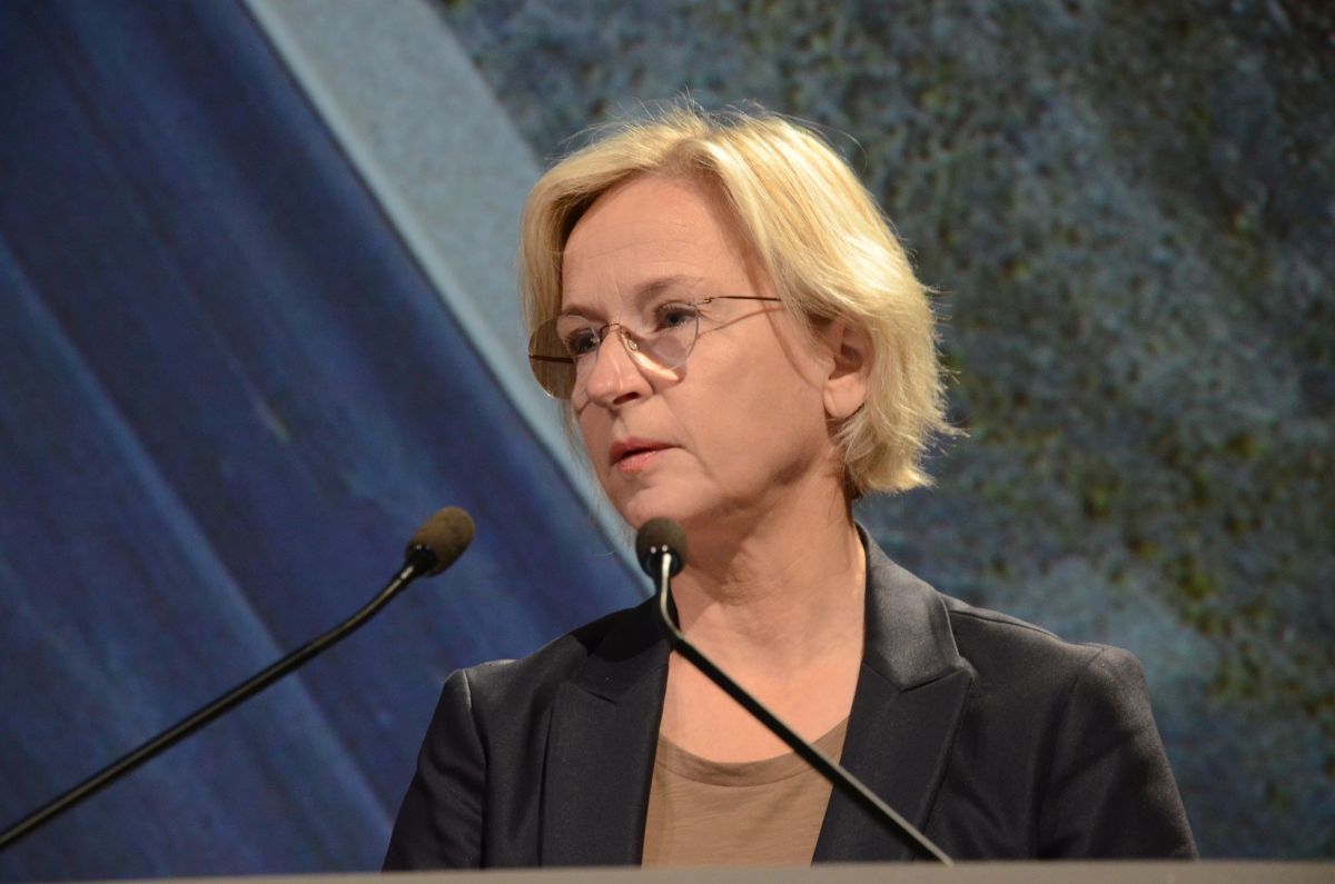 Bergþóra Þorkelsdóttir forstjóri Vegagerðarinnar setti ráðstefnuna.