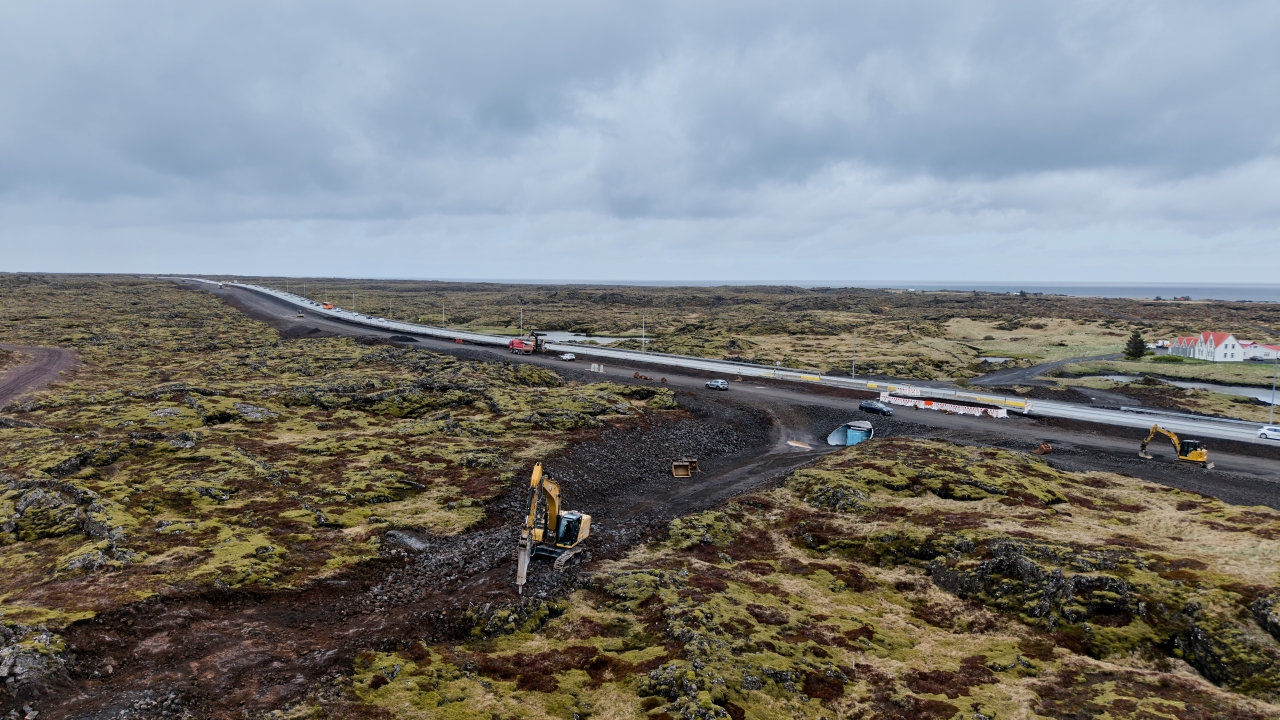 Framkvæmdir við breikkun Reykjanesbrautarinnar,