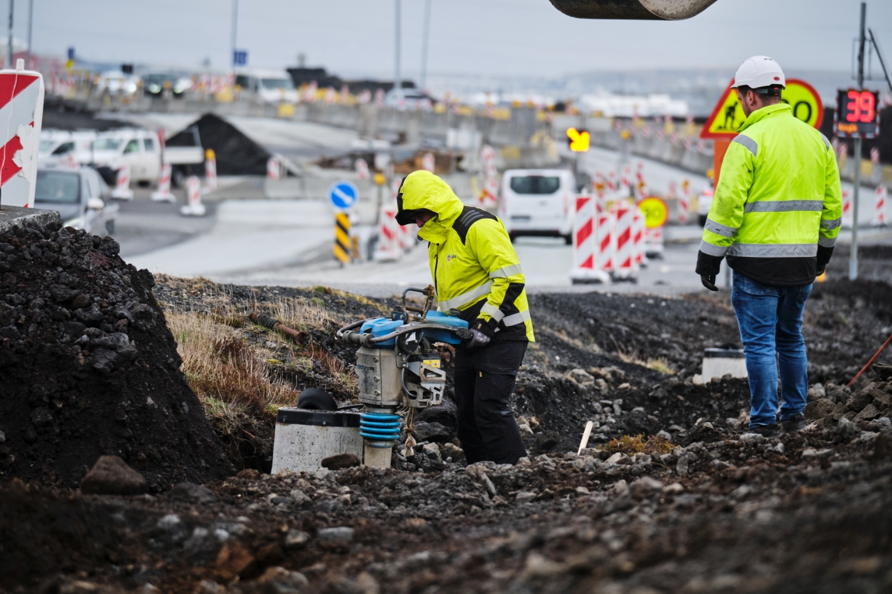 Framkvæmdir á breikkun Reykjanesbrautarinnar,
