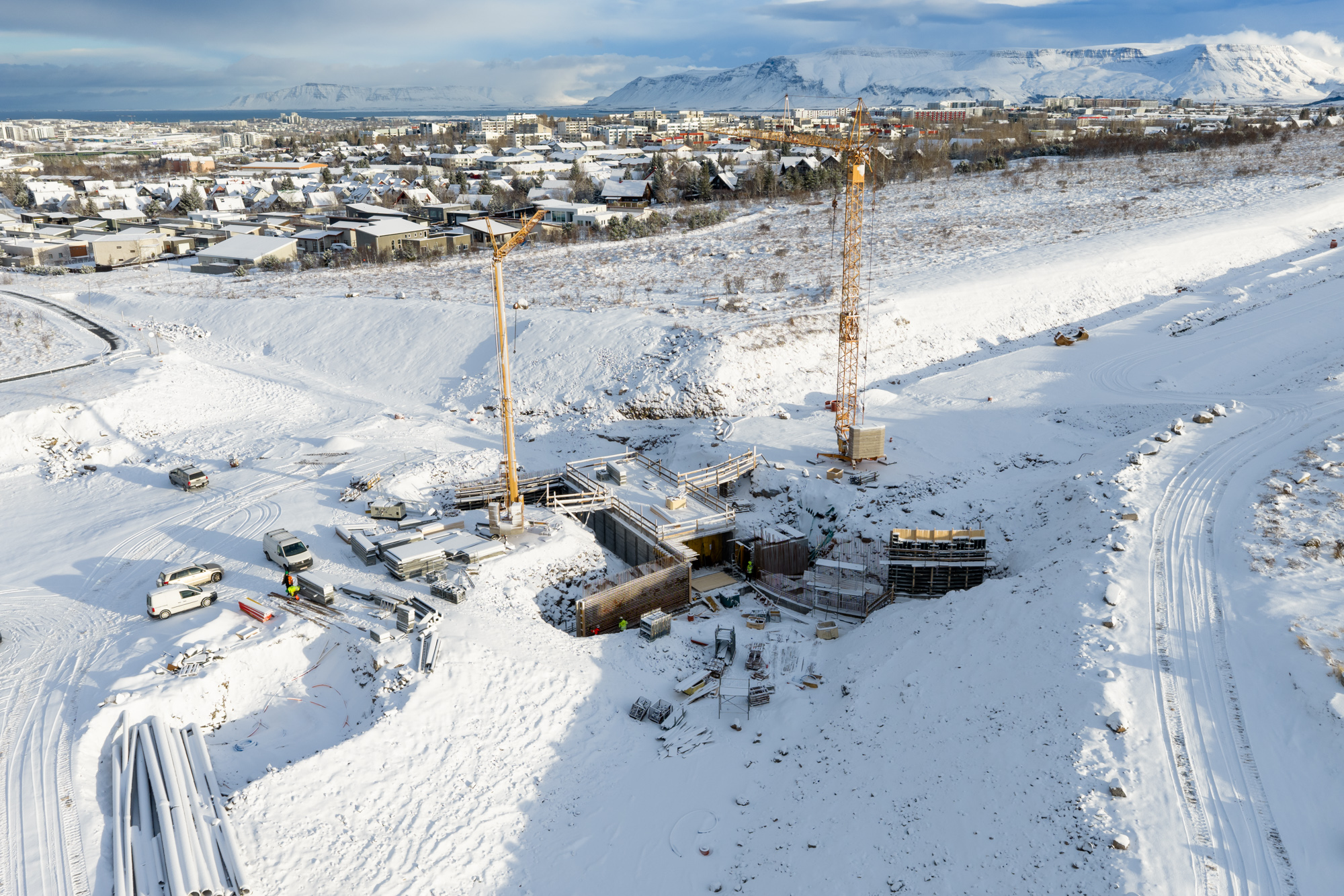 Hér sjást undirgöngin vel.