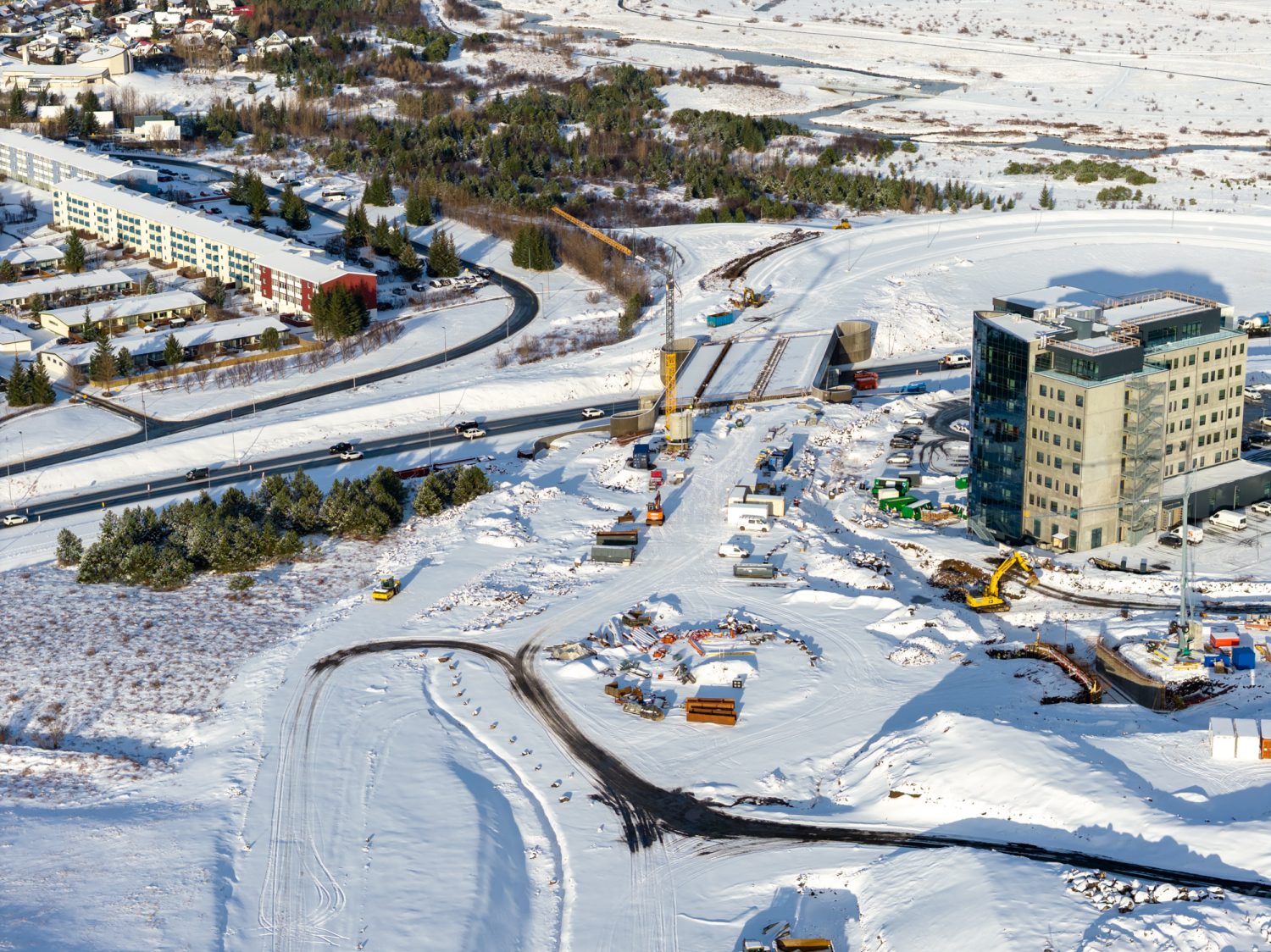 Horft í norðausturátt frá Arnarnesvegi.