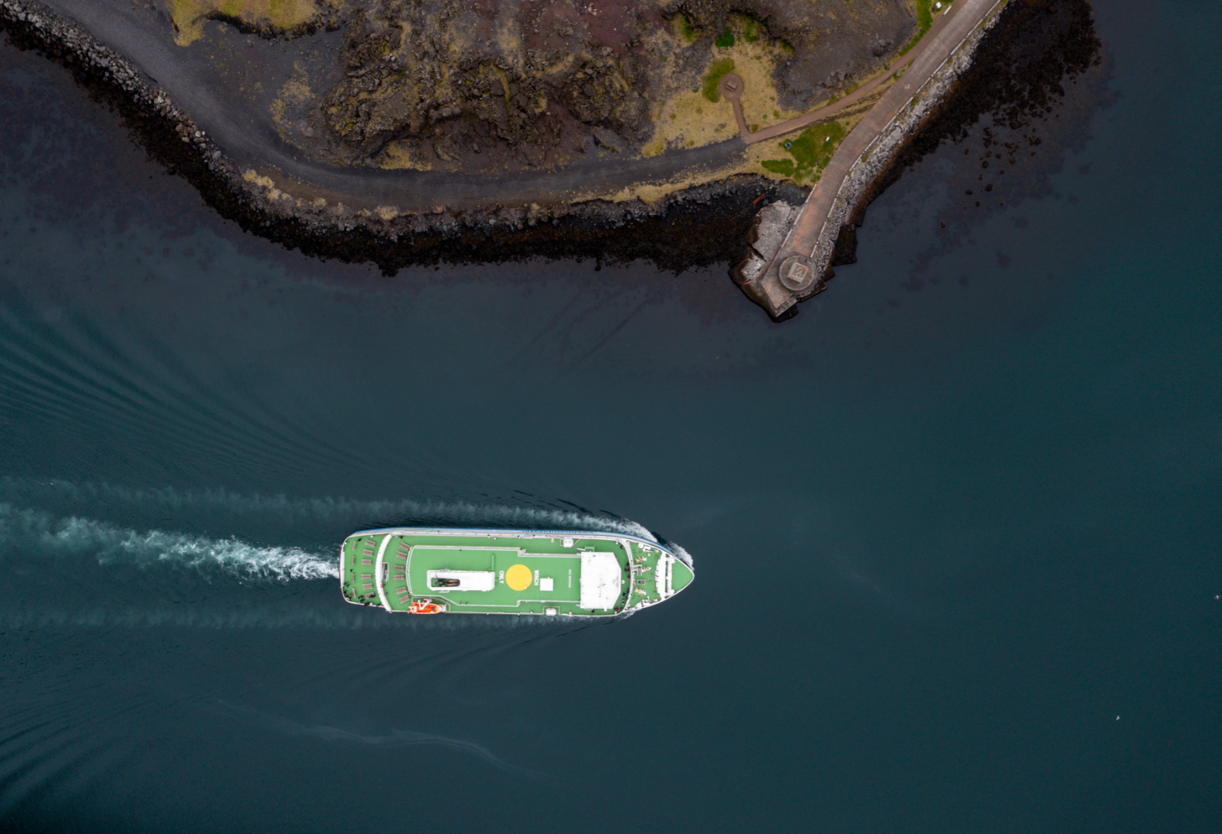 Herjólfur við Vestmannaeyjar