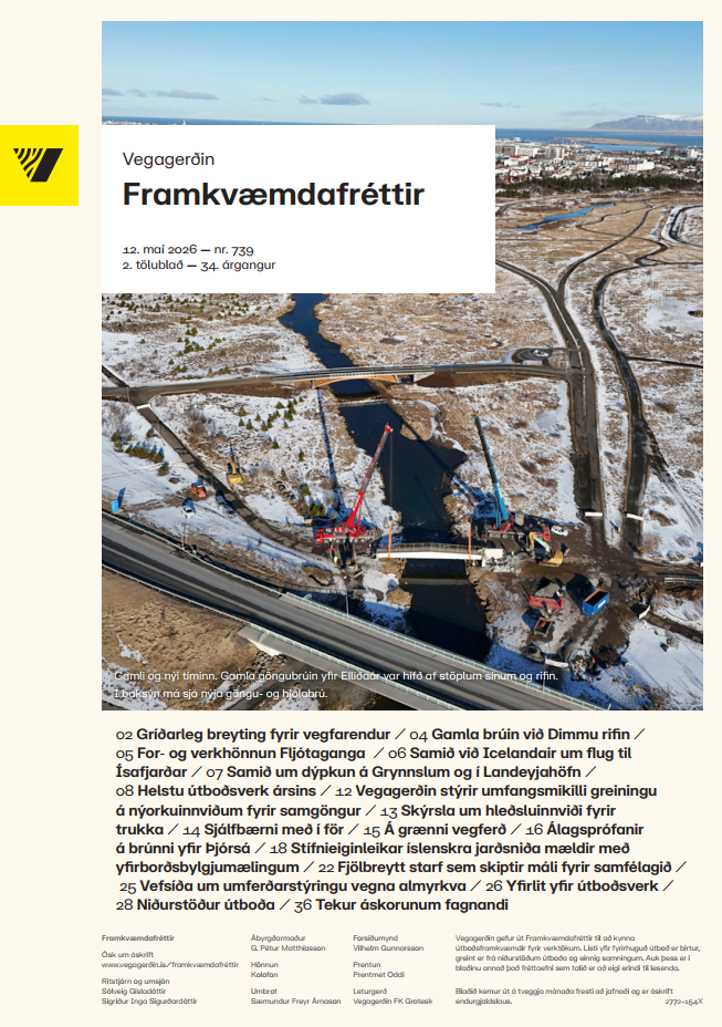 Forsíða
