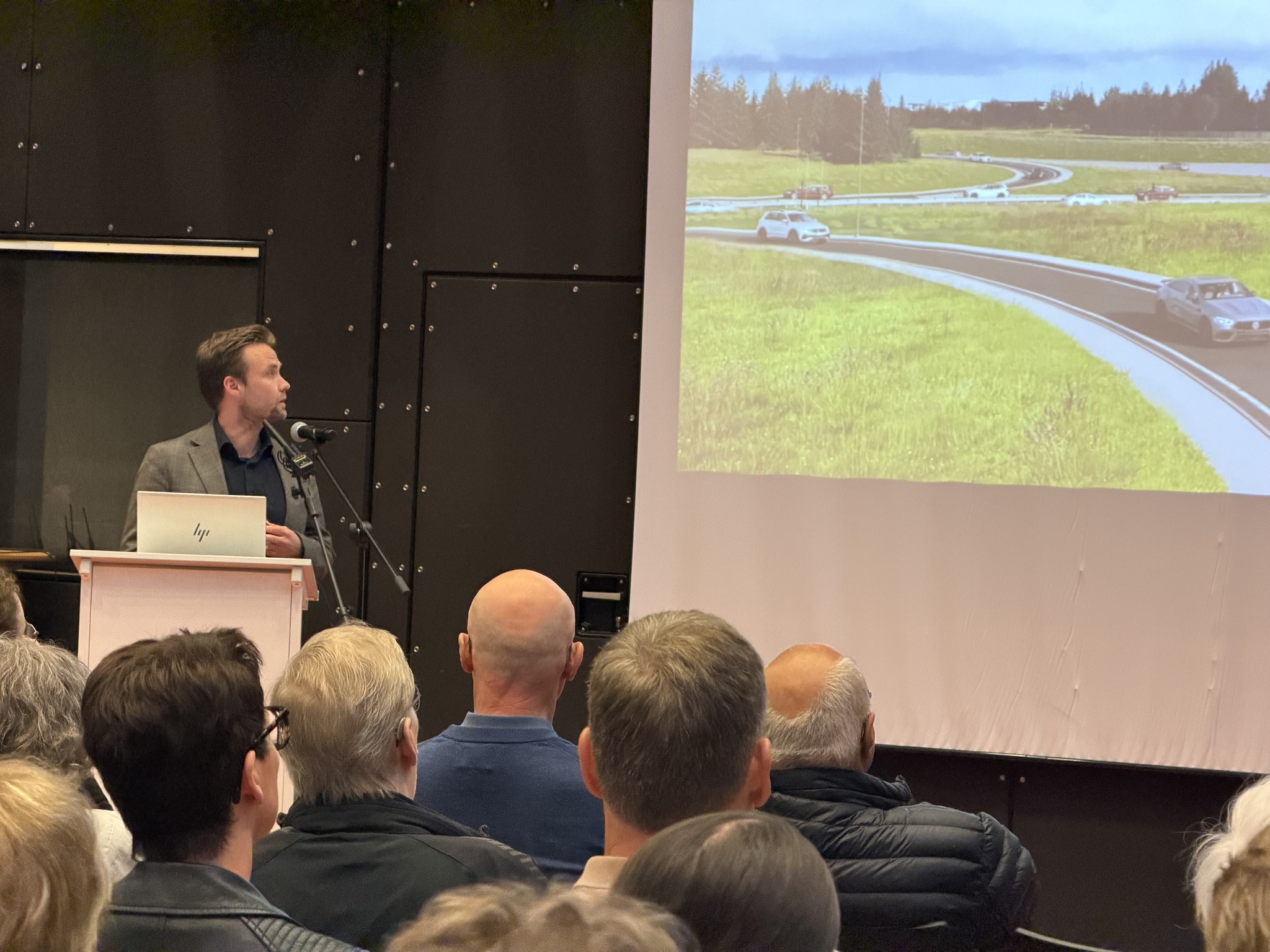 Opinn kynningarfundur vegna Sæbrautarstokks í Vogaskóla 1. júní 2026.