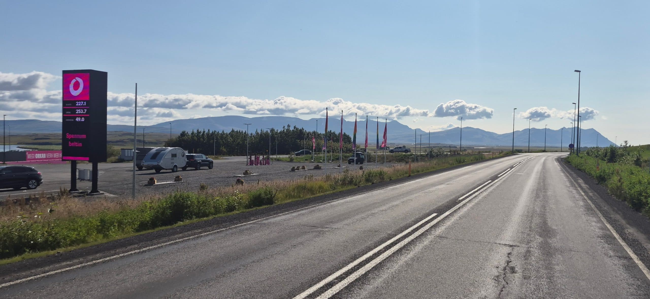 Þessi kafli verður malbikaður í næstu viku.