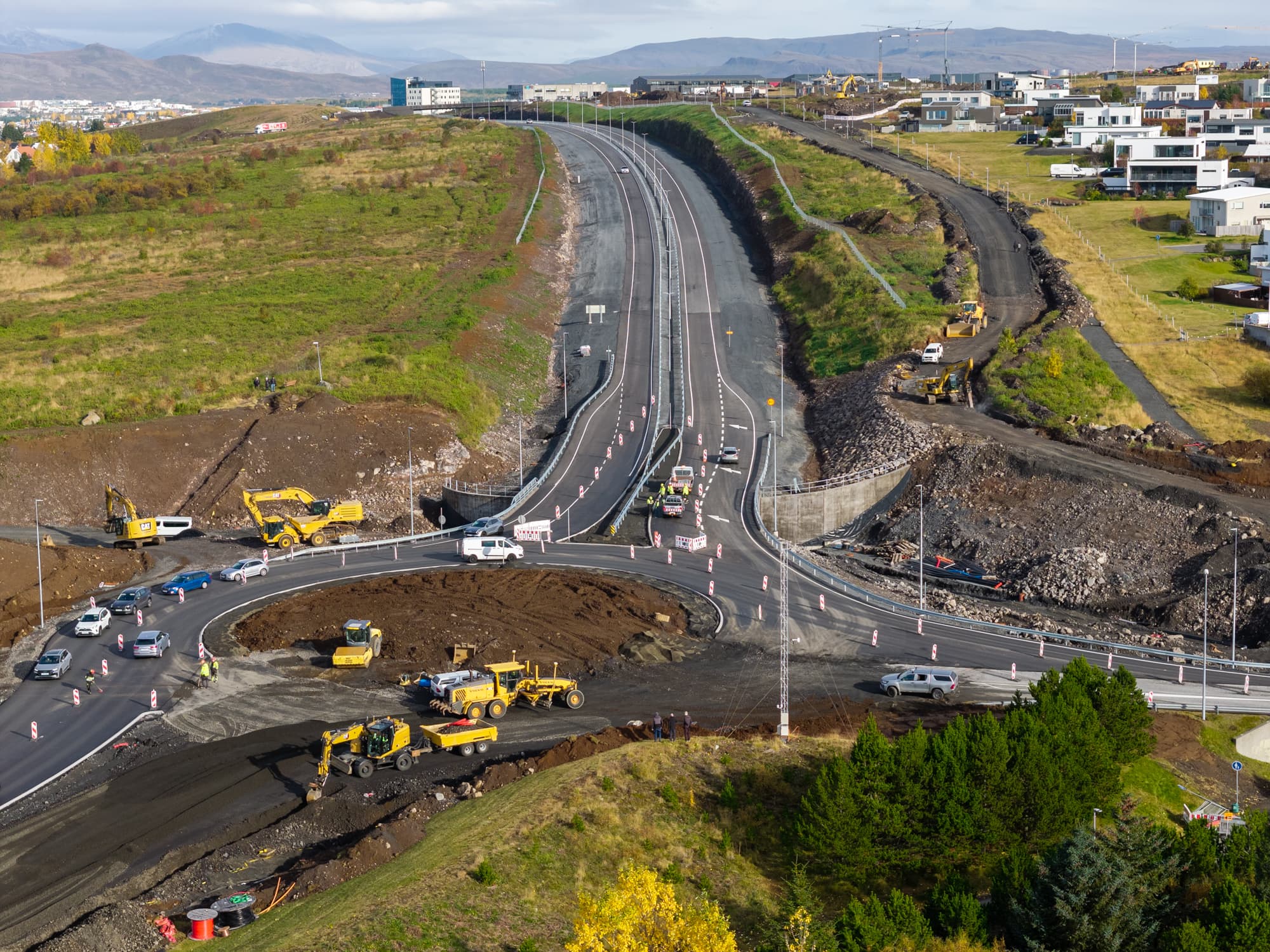 Lokanir verða frá 9-18.