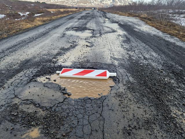  Umhleypingasamt veður hefur áhrif á holumyndun.