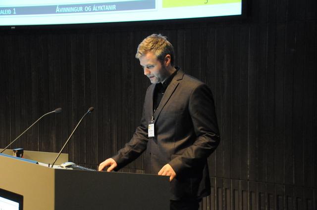 Þorsteinn R. Hermannsson
