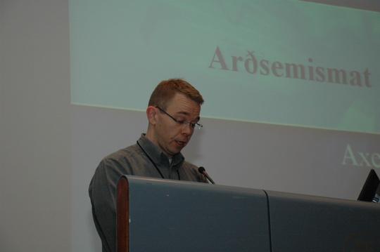 Axel Hall, Háskólanum í Reykjavík 


