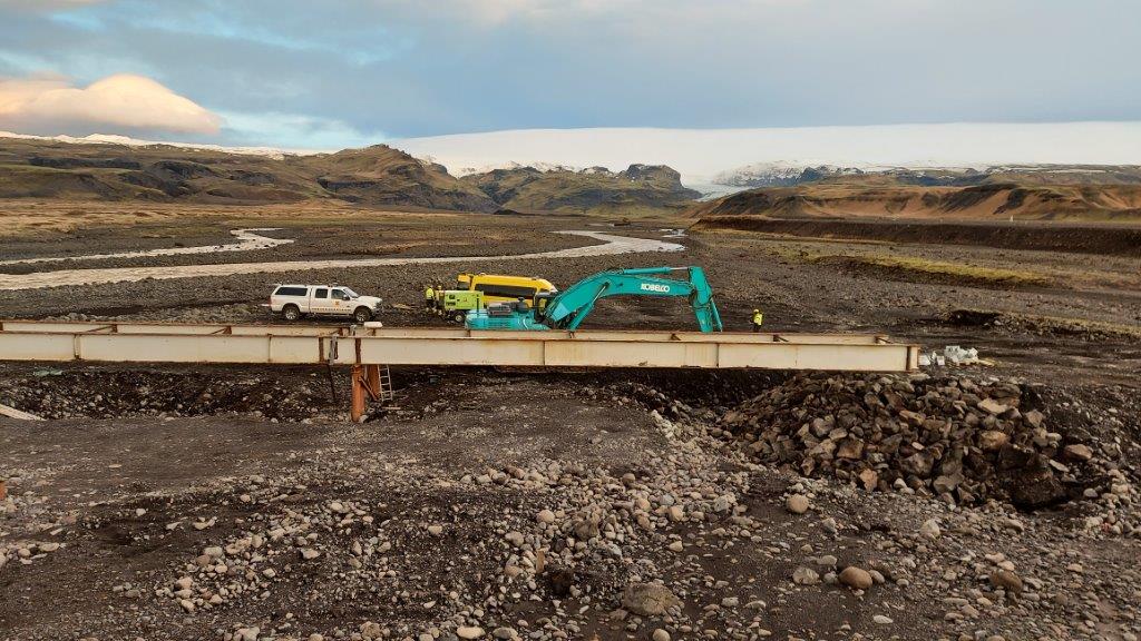 Myndir frá framkv. á Jökulsá á Sólheimasandi