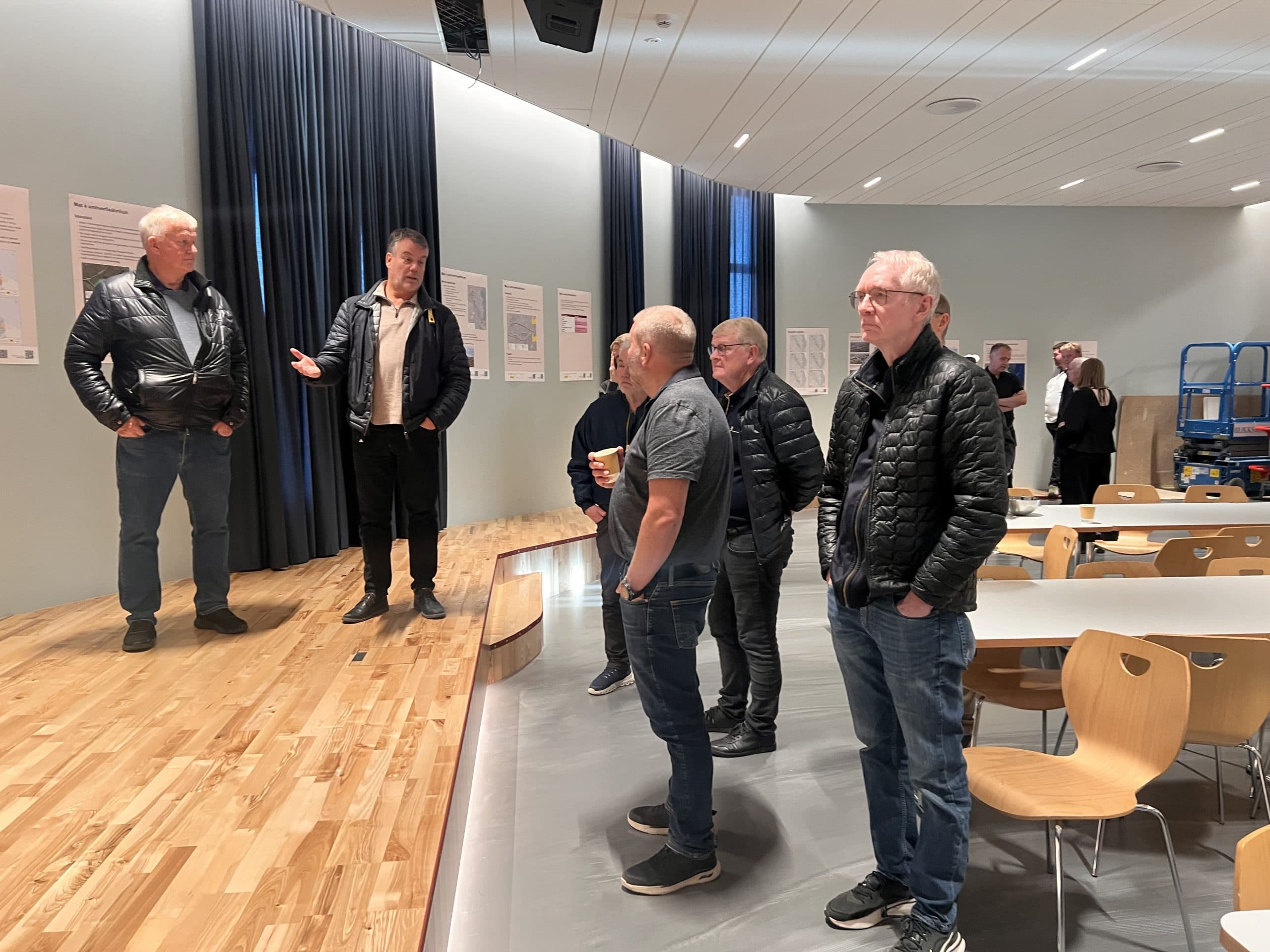 Markmið framkvæmdarinnar er m.a. að auka umferðaröryggi.