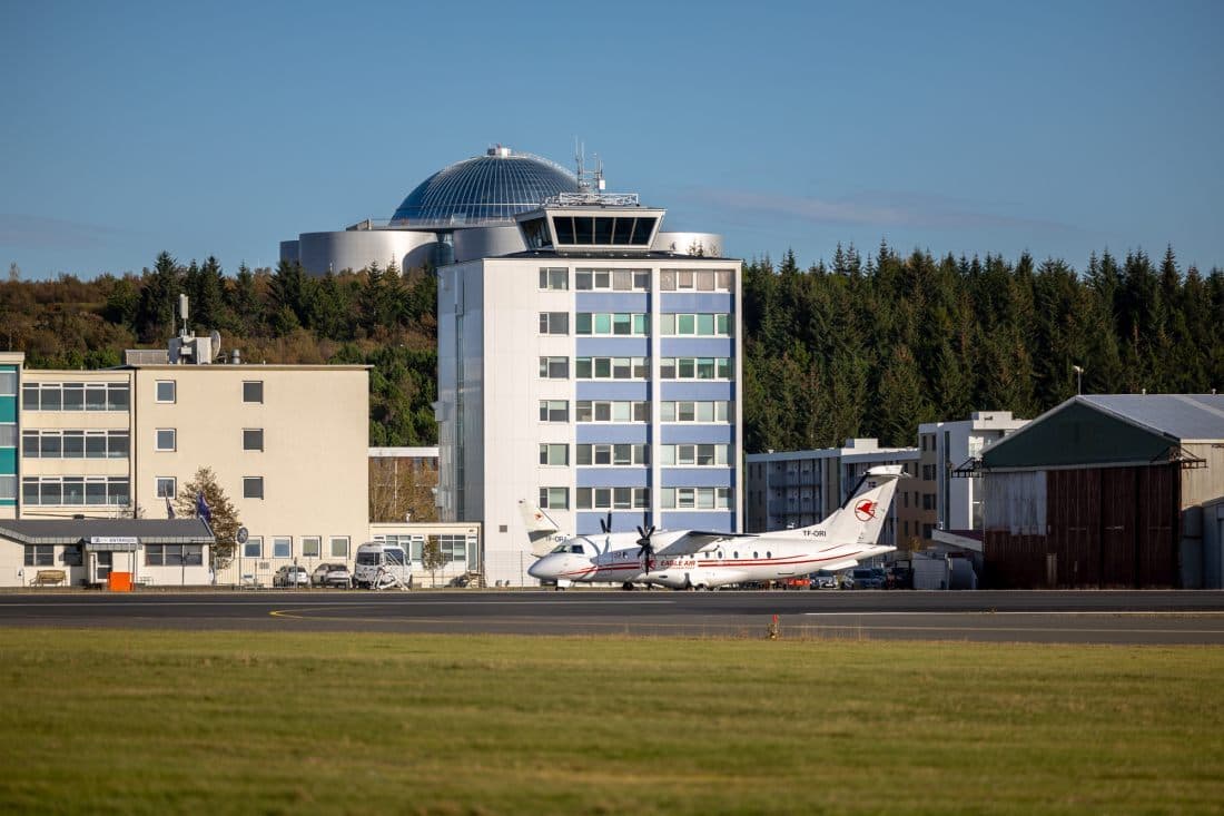 Flogið verður þrjá daga í viku til Eyja. Tvær ferðir á þriðjudögum og ein á miðvikudögum og sunnudögum