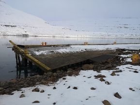 Við ástandsskoðun í mars 2021 kom í ljós að bryggjan var afar illa farin.